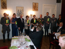 Uusi kunniajäsen ja palkittuja seura-aktiiveja